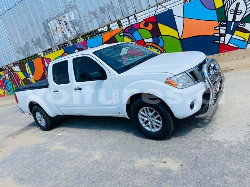 Big with watermark nissan frontier abidjan abidjan 22576