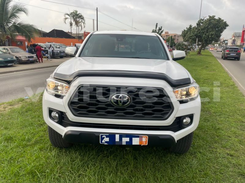 Big with watermark toyota tacoma abidjan abidjan 22939