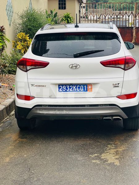 Big with watermark hyundai tucson abidjan abidjan 23283