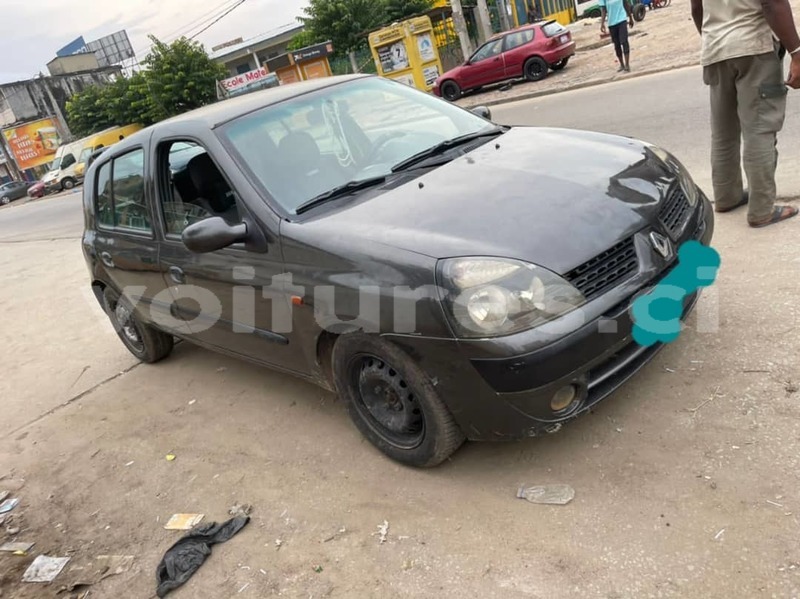 Big with watermark renault clio abidjan abidjan 23606