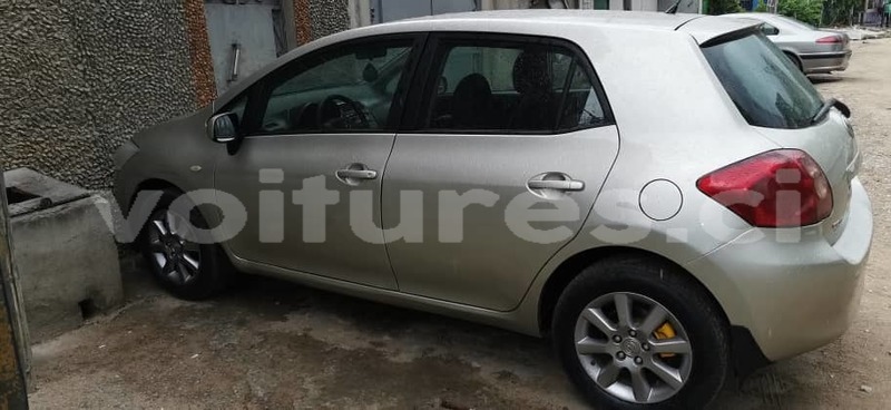 Big with watermark toyota auris abidjan abidjan 23656