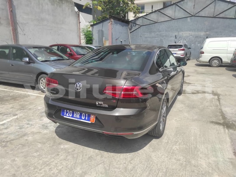 Big with watermark volkswagen passat abidjan abidjan 23714