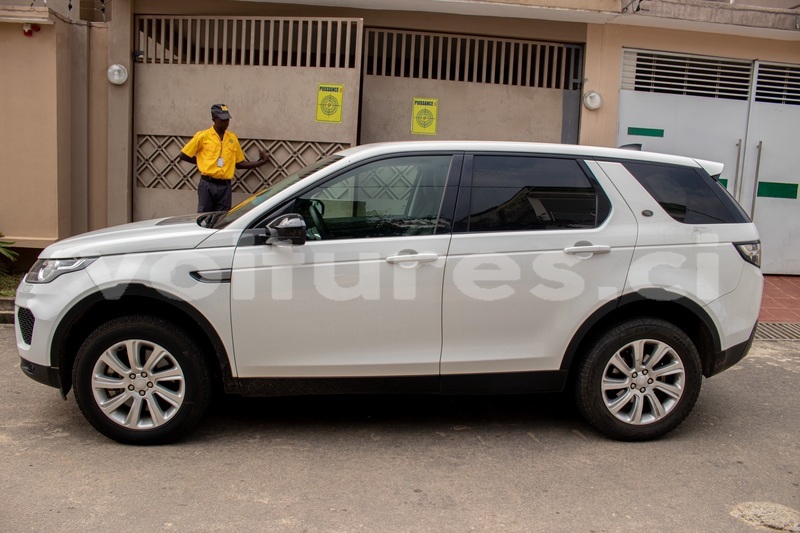 Big with watermark land rover discovery abidjan abidjan 23730