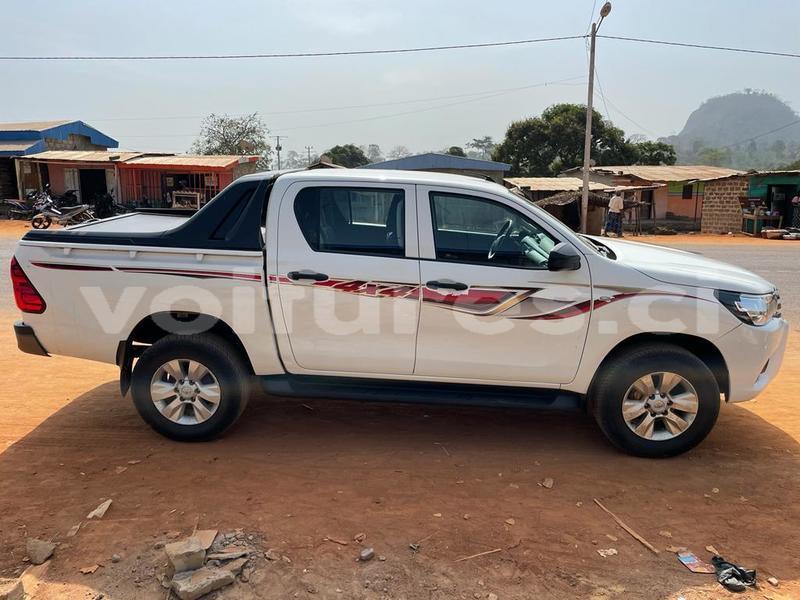 Big with watermark toyota hilux abidjan abidjan 23760