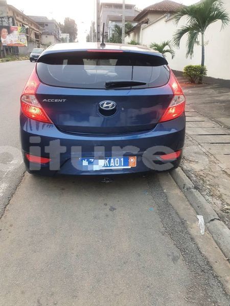 Big with watermark hyundai accent abidjan abidjan 24424