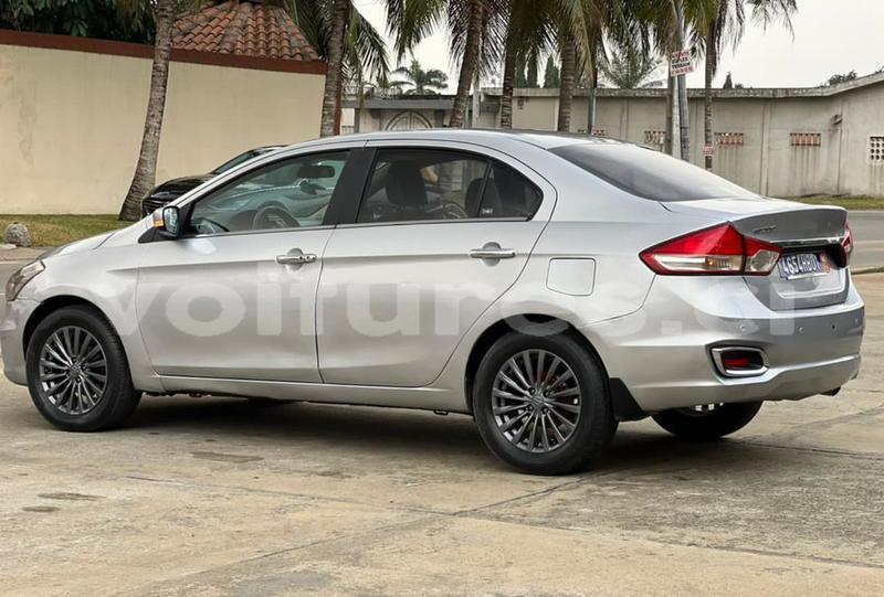 Big with watermark suzuki ciaz abidjan abidjan 25107