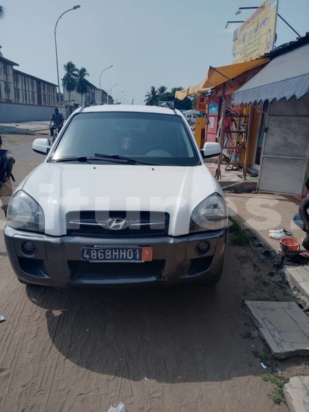 Big with watermark hyundai tucson abidjan abidjan 25193