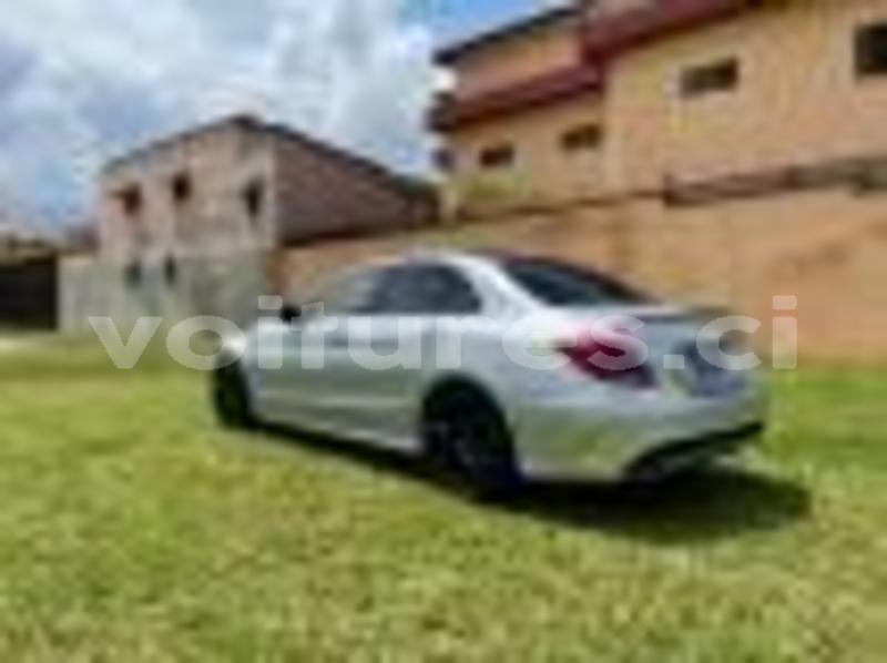 Big with watermark mercedes viano ivory coast aboisso 25213