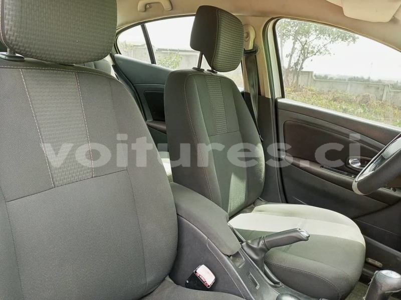 Big with watermark renault fluence abidjan abidjan 26161