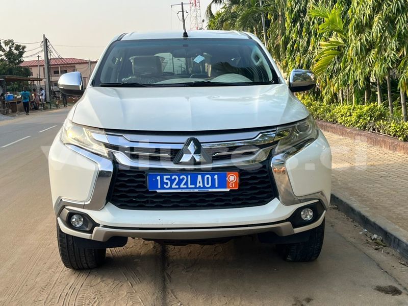 Big with watermark mitsubishi pajero sport abidjan abidjan 26544