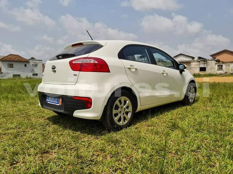 Big with watermark kia rio abidjan abidjan 26554