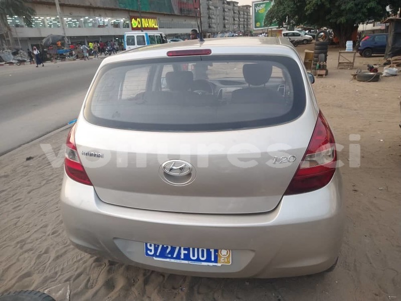 Big with watermark hyundai i20 abidjan abidjan 27375