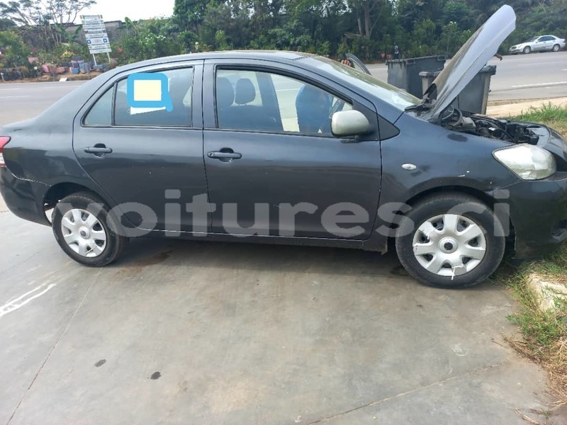 Big with watermark toyota yaris abidjan abidjan 27385