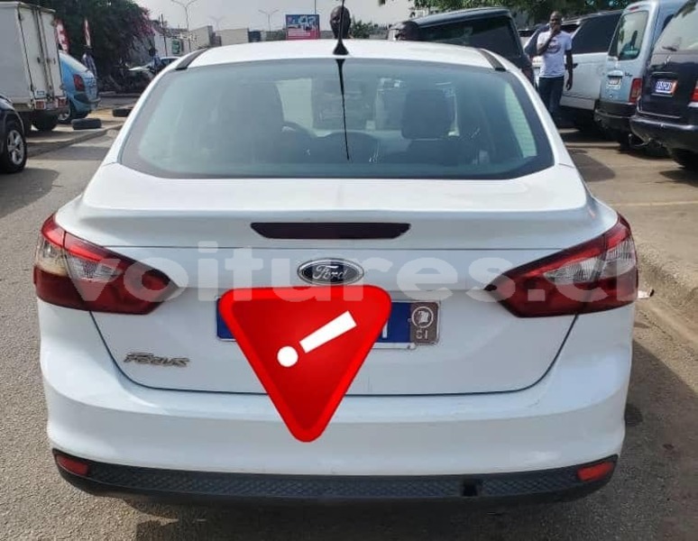 Big with watermark ford focus abidjan abidjan 27423