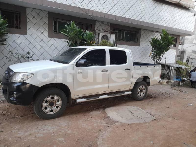 Big with watermark toyota hilux abidjan abidjan 27450