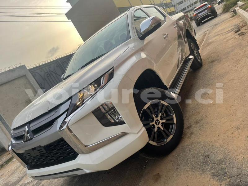 Big with watermark mitsubishi l200 abidjan abidjan 27486