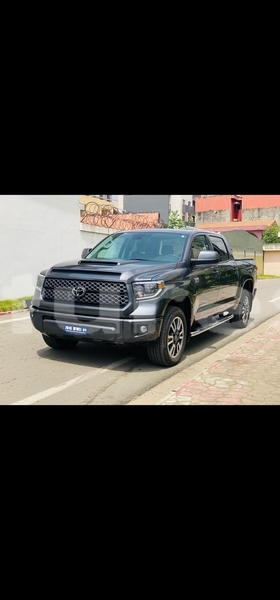 Big with watermark toyota tundra abidjan abidjan 27520