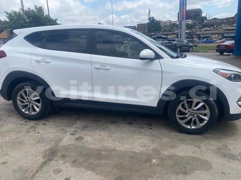 Big with watermark hyundai tucson abidjan abidjan 27555