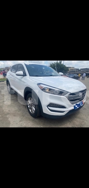 Big with watermark hyundai tucson abidjan abidjan 27616