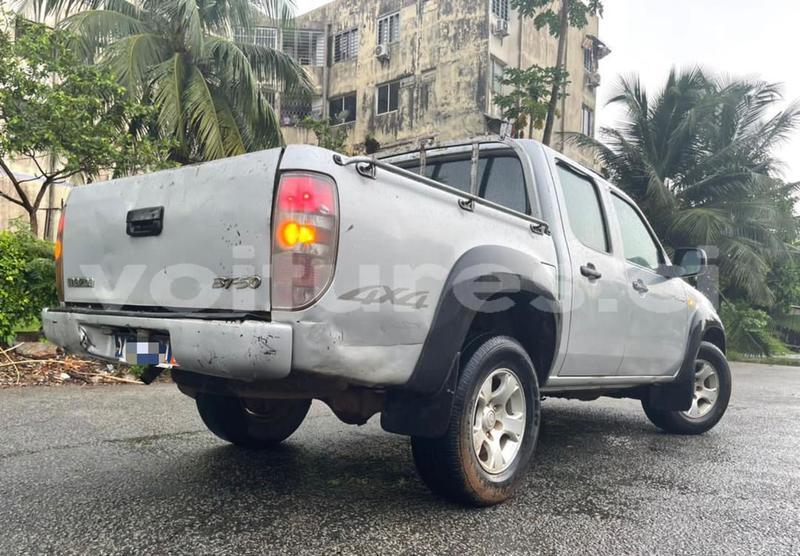 Big with watermark mazda bt 50 abidjan abidjan 27774