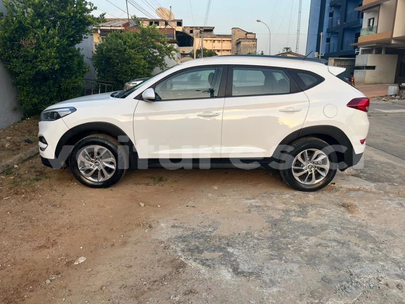 Big with watermark hyundai tucson abidjan abidjan 28479