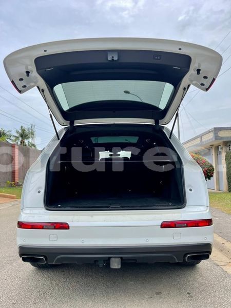 Big with watermark audi q7 abidjan abidjan 28782