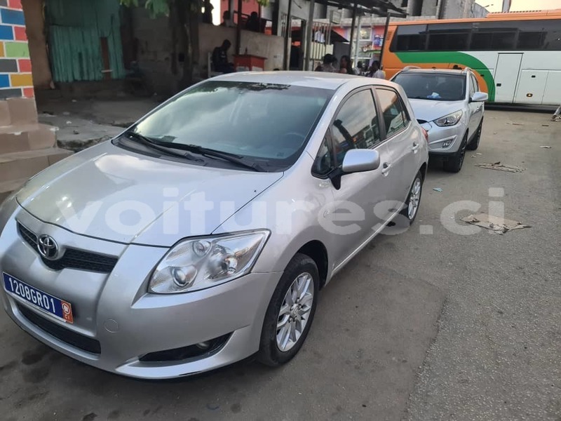 Big with watermark toyota auris abidjan abidjan 28902