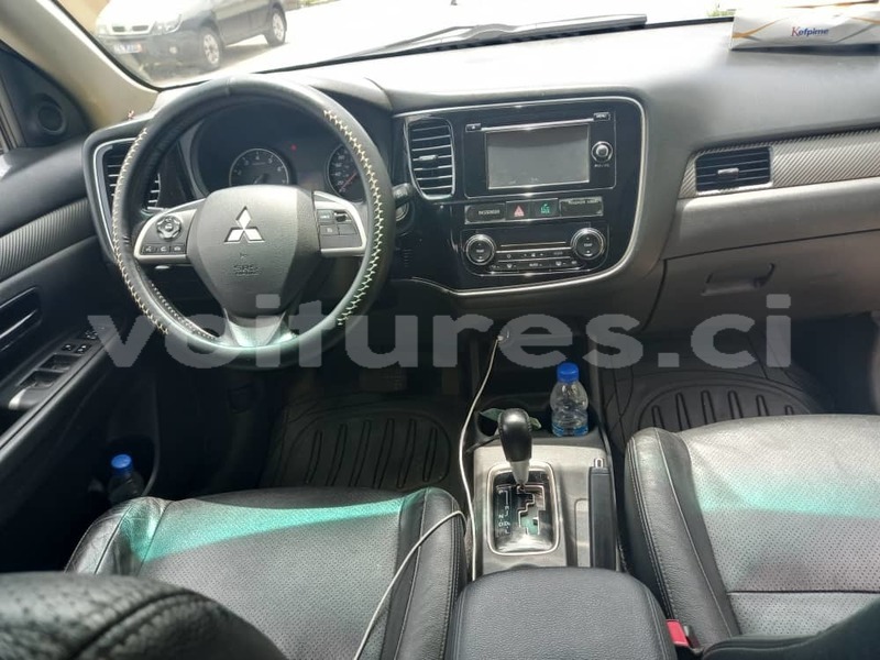 Big with watermark mitsubishi outlander abidjan abidjan 30075