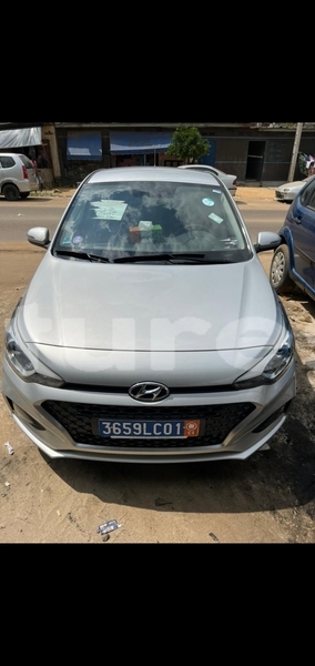 Big with watermark hyundai i20 abidjan abidjan 30138