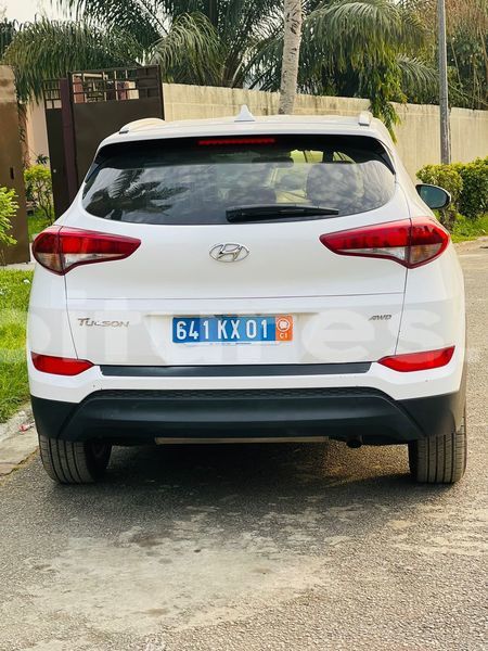 Big with watermark hyundai tucson abidjan abidjan 30299