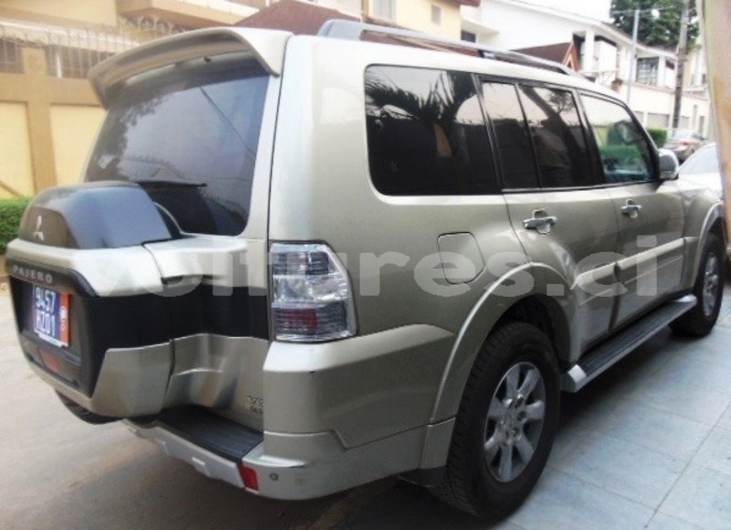 Big with watermark mitsubishi pajero abidjan abidjan 30337