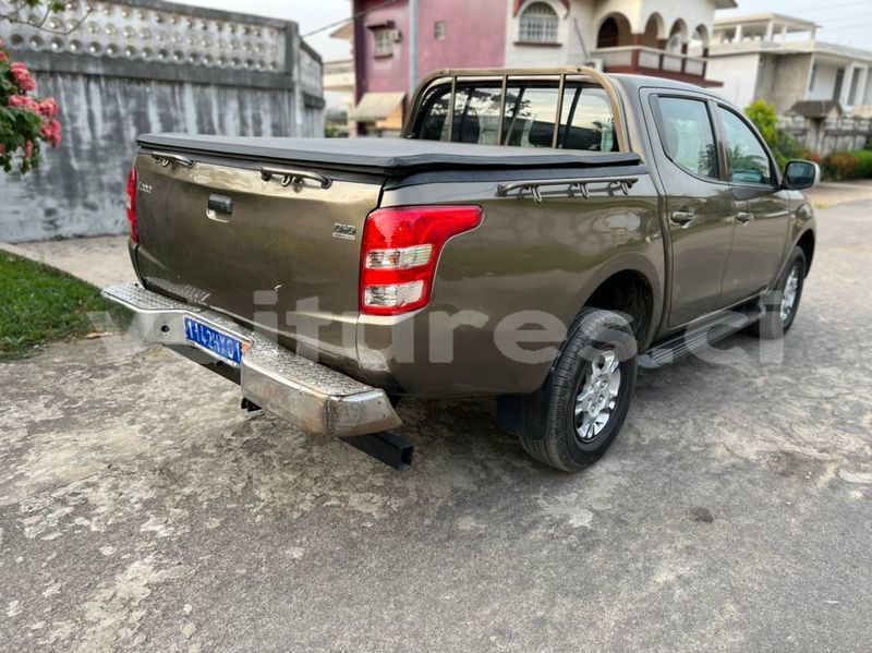 Big with watermark mitsubishi l200 abidjan abidjan 30415