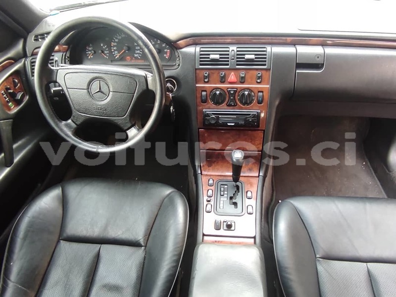 Big with watermark mercedes benz e class abidjan abidjan 30566