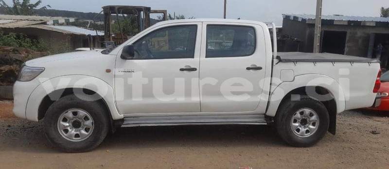 Big with watermark toyota hilux abidjan abidjan 30672