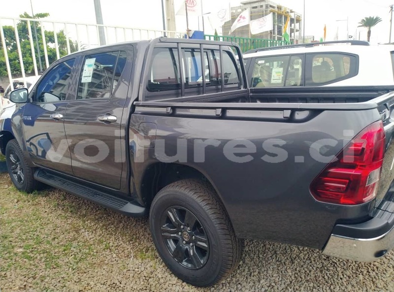 Big with watermark toyota hilux abidjan abidjan 31279