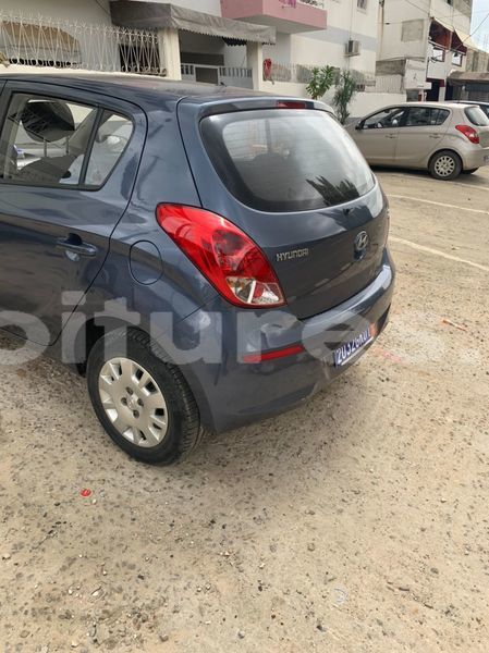 Big with watermark hyundai i10 abidjan abidjan 31823