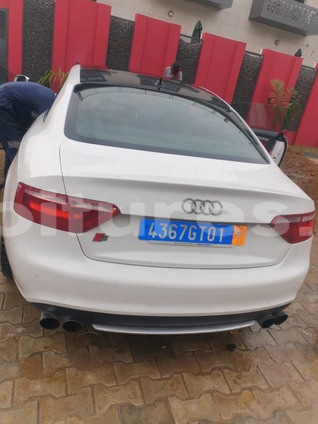 Big with watermark audi rs5 abidjan abidjan 31904