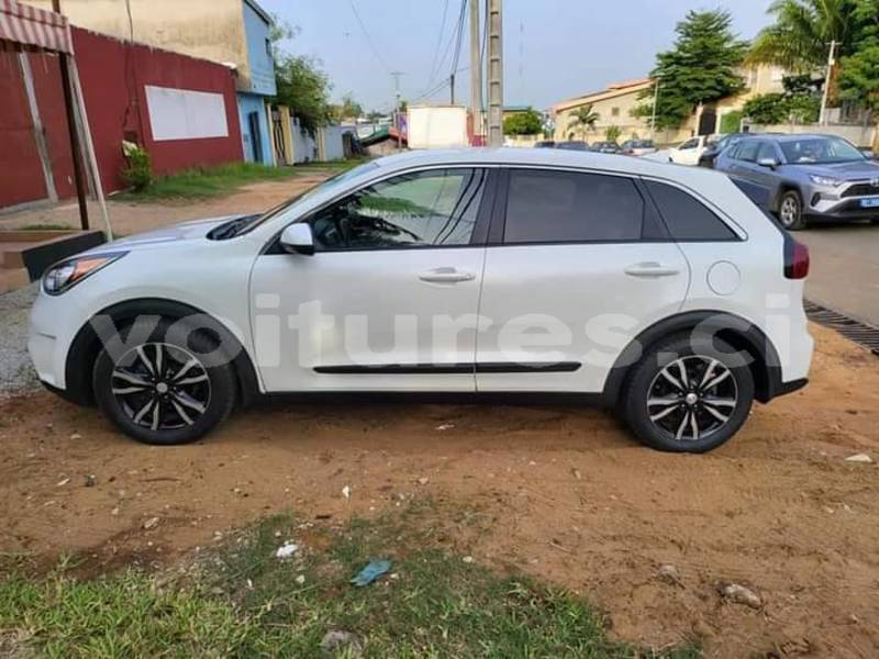 Big with watermark kia niro ivory coast aboisso 32222