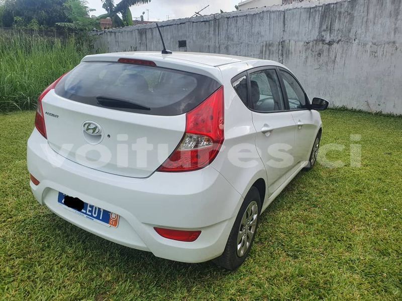 Big with watermark hyundai accent abidjan abidjan 32244