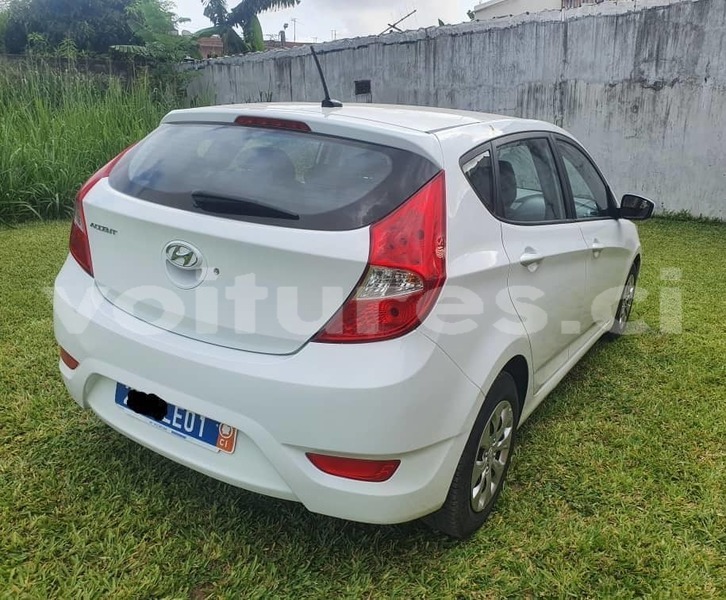 Big with watermark hyundai accent abidjan abidjan 32256