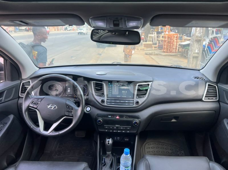 Big with watermark hyundai tucson abidjan abidjan 32286