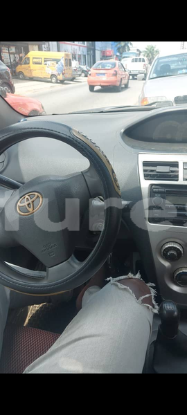 Big with watermark toyota yaris abidjan abidjan 32376