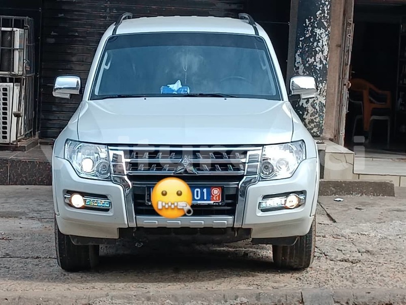 Big with watermark mitsubishi pajero abidjan abidjan 32661