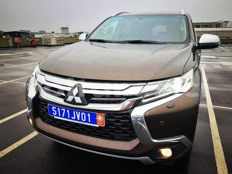 Big with watermark mitsubishi pajero sport abidjan abidjan 32683