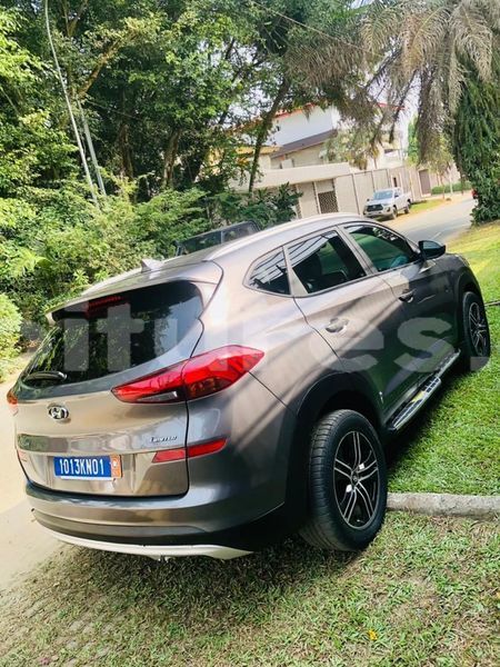 Big with watermark hyundai tucson abidjan abidjan 32918