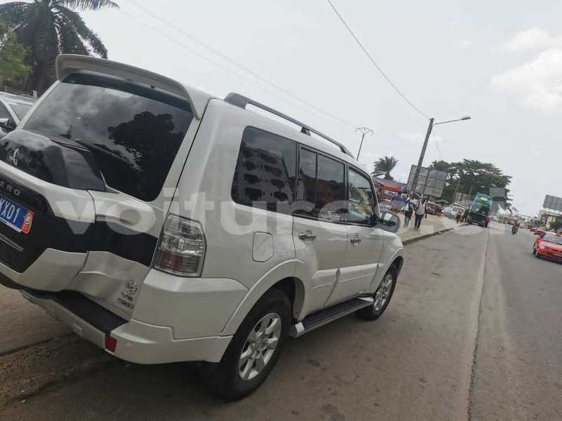 Big with watermark mitsubishi pajero sport abidjan abidjan 33072