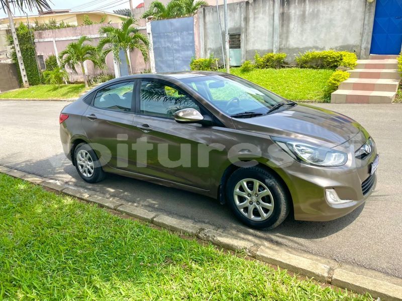 Big with watermark hyundai accent abidjan abidjan 33319