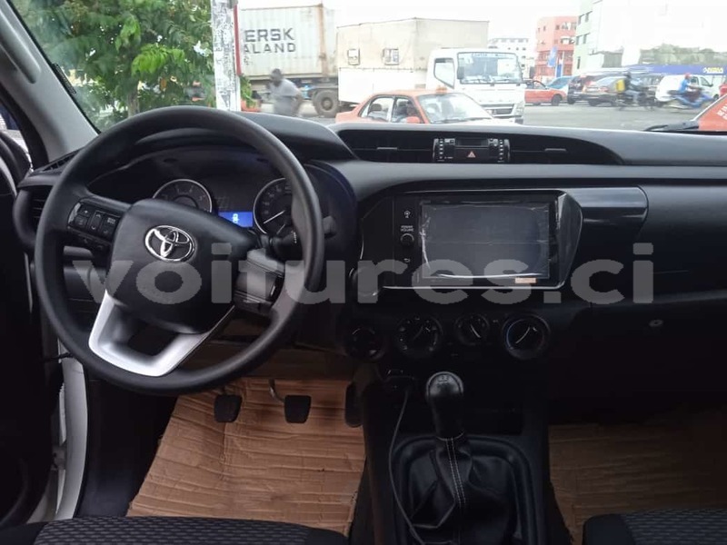 Big with watermark toyota hilux abidjan abidjan 33327