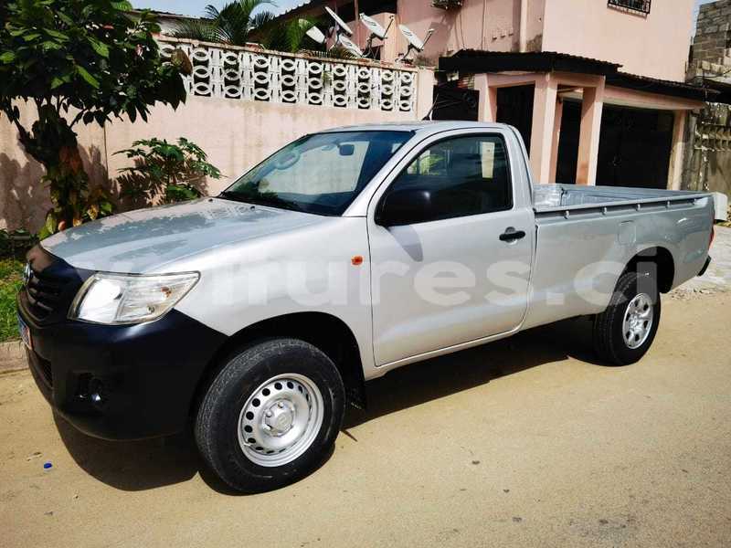 Big with watermark toyota hilux abidjan abidjan 33378