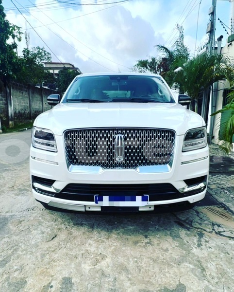 Big with watermark lincoln navigator abidjan abidjan 33386